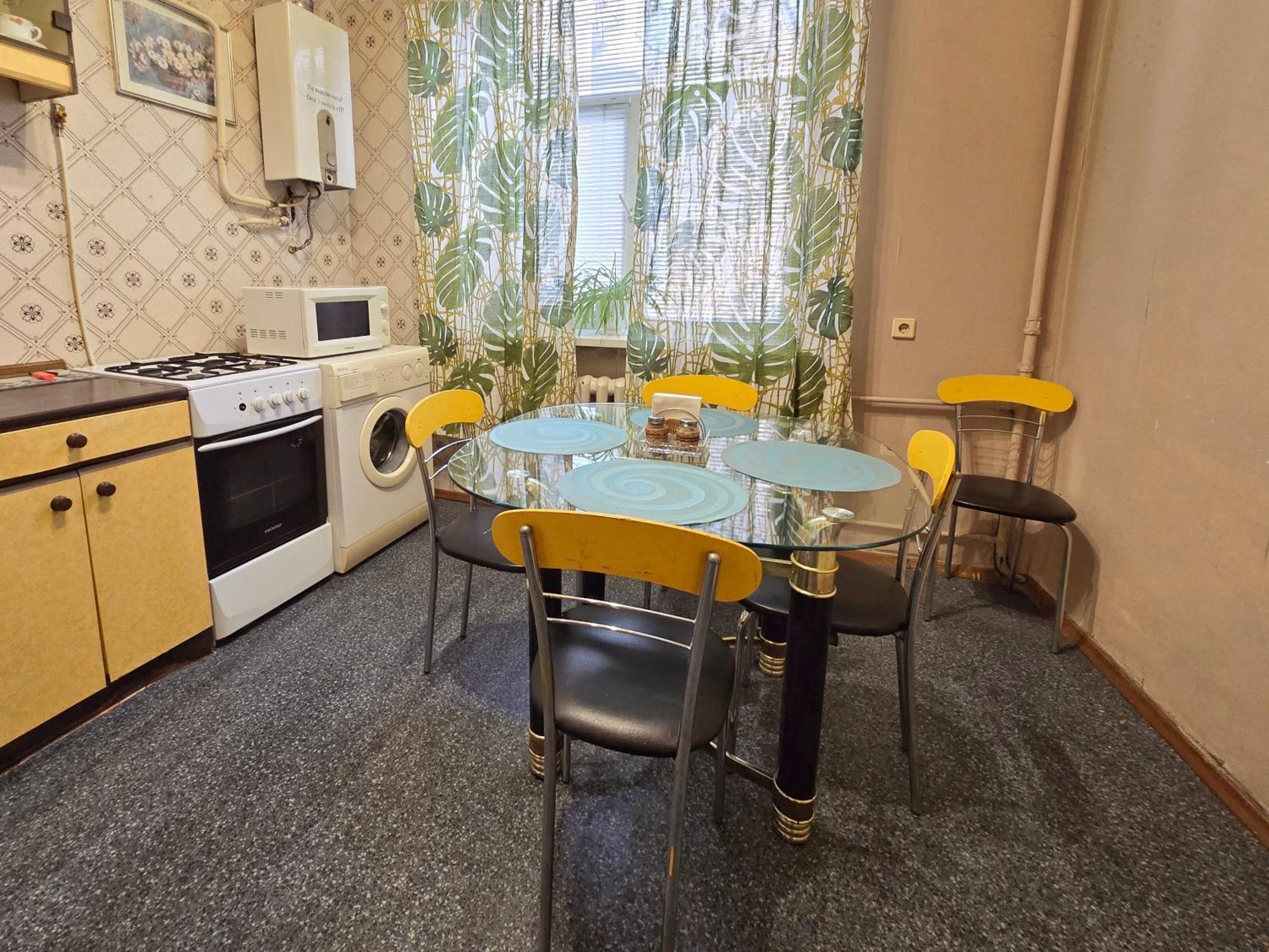 Home Hotel Apartments On Lva Tolstogo キエフ エクステリア 写真